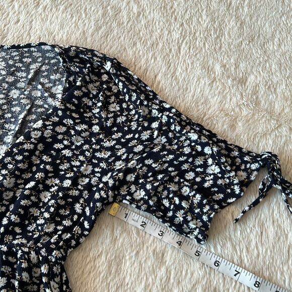 Daisy print sun dress size medium - Picture 15 of 16